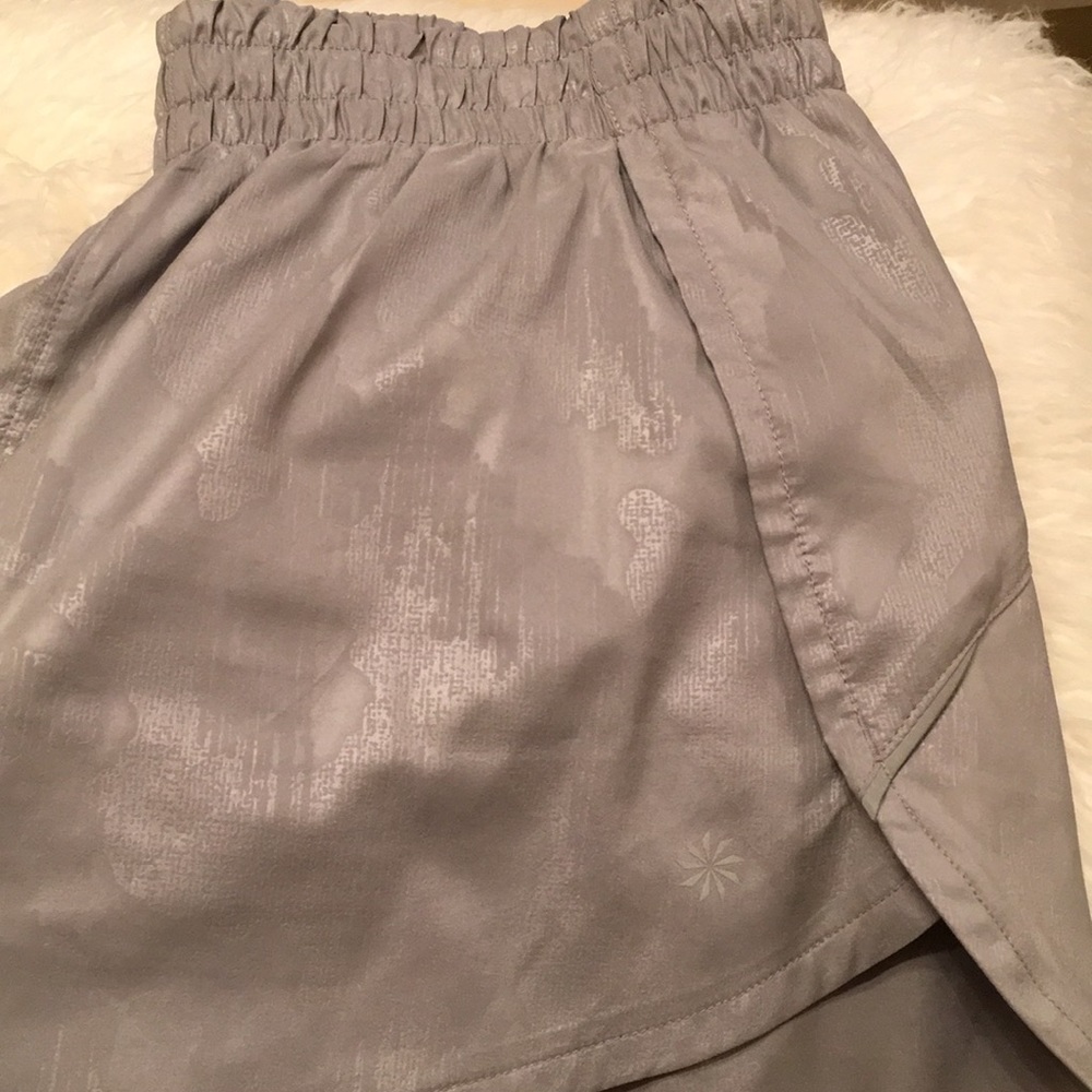 Athleta camo shorts